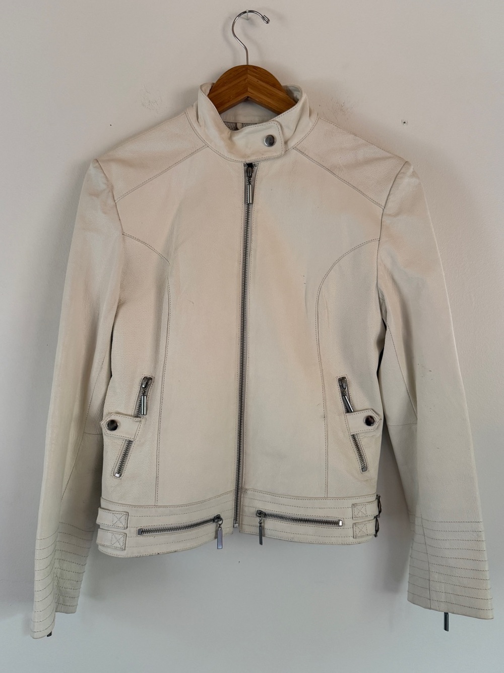 Off-White Genuine Leather Moto Jacket – Women’s Medium